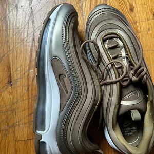 Nike woman’s air max 97